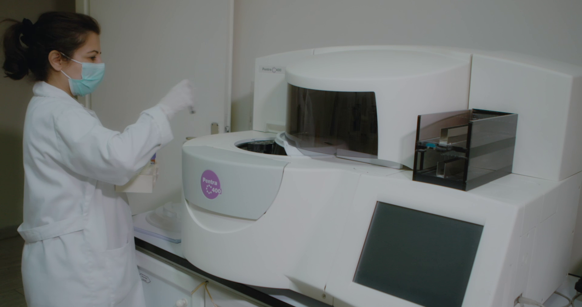 Laboratory diagnostic equipment
